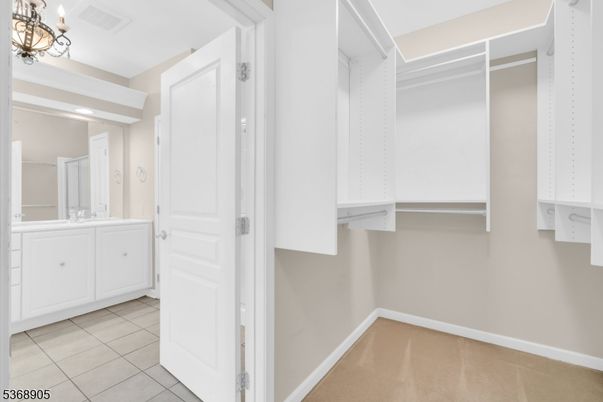 Interior, Walk-in Closets