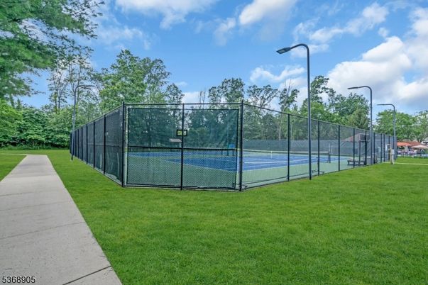 Exterior, Tennis Courts