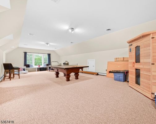 Billiard Table, Game Room, Interior