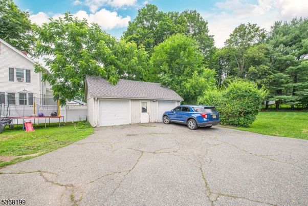 Backyard, Detached Garage, Exterior