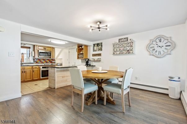 Dining room, Interior, Kitchen, Pendant Lights, Wood Texture Flooring