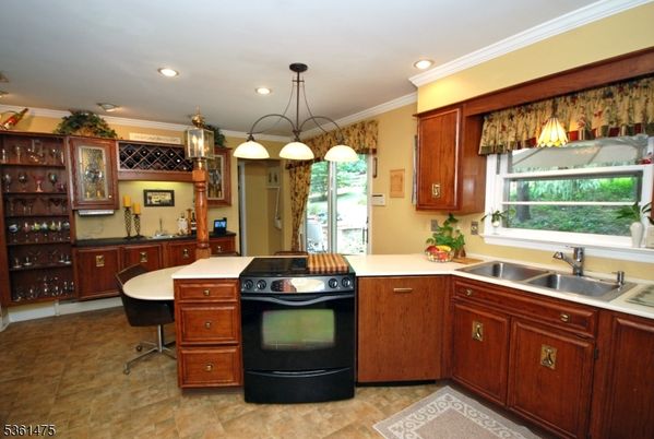 Interior, Kitchen, Pendant Lights, Recessed Lighting