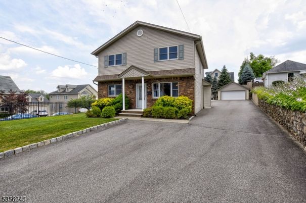 Detached Garage, Exterior, Facade, Brick Facade, Split Level