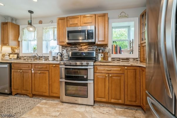 Interior, Kitchen, Pendant Lights, Recessed Lighting, Stainless Steel Appliances