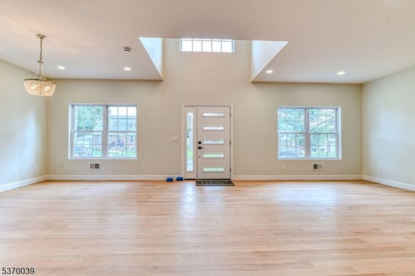 Empty room, Interior, Pendant Lights, Recessed Lighting, Wood Texture Flooring