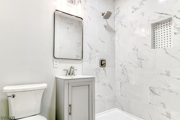Bathroom, Interior, Marble Walls