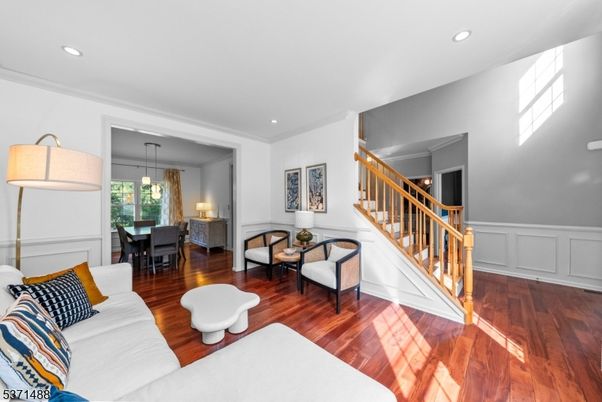 Dining room, Interior, Living room, Pendant Lights, Recessed Lighting, Wood Texture Flooring