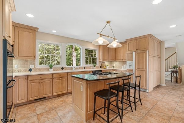 Interior, Kitchen, Pendant Lights, Recessed Lighting