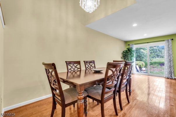 Chandelier, Dining room, Interior, Recessed Lighting, Wood Texture Flooring