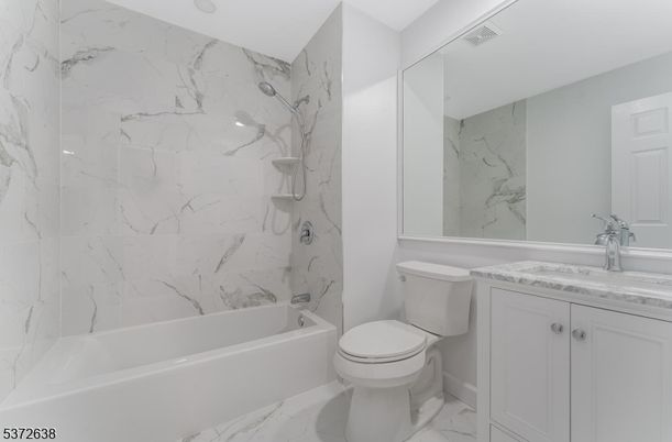 Bathroom, Interior, Marble, Marble Walls
