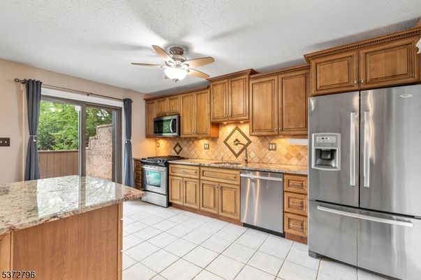 Interior, Kitchen, Stainless Steel Appliances