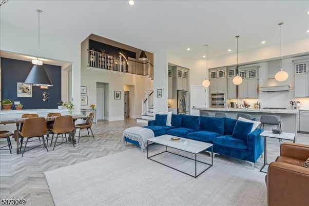 Dining room, Interior, Kitchen, Living room, Pendant Lights, Recessed Lighting, Stainless Steel Appliances, Wood Texture Flooring