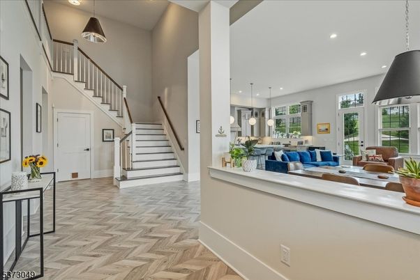 Interior, Pendant Lights, Recessed Lighting, Wood Texture Flooring