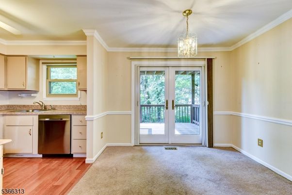 Chandelier, Empty room, Interior, Wood Texture Flooring