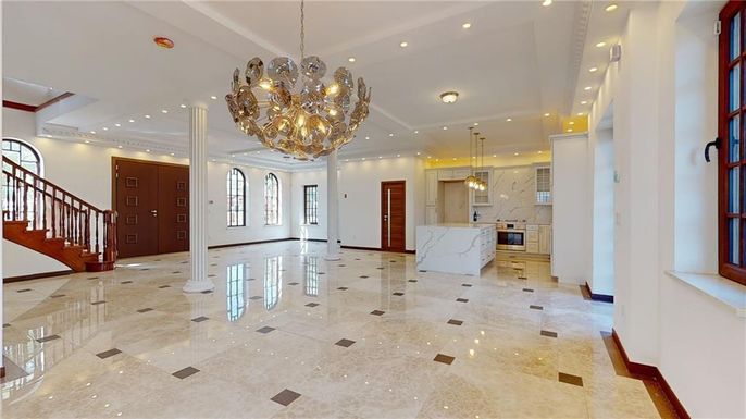 Chandelier, Interior, Kitchen, Marble Walls, Pendant Lights, Recessed Lighting