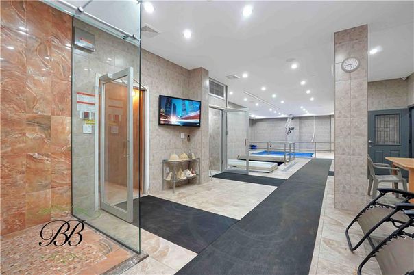 Fitness Equipment, Interior, Recessed Lighting