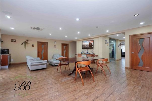 Dining room, Interior, Recessed Lighting, Wood Texture Flooring