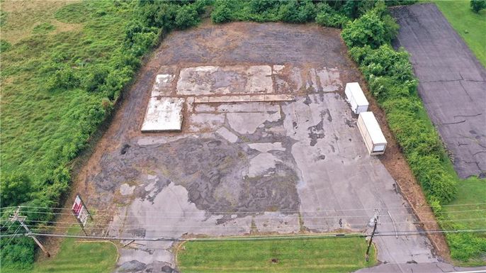 Exterior, Drone