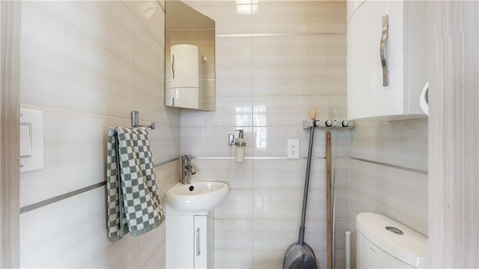 Bathroom, Interior