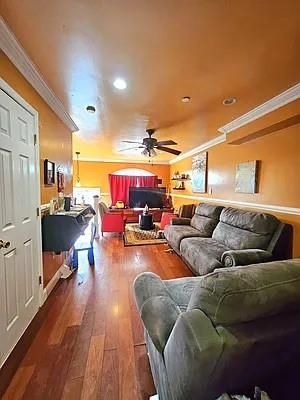 Dining room, Interior, Living room, Pendant Lights, Piano, Recessed Lighting, Wood Texture Flooring