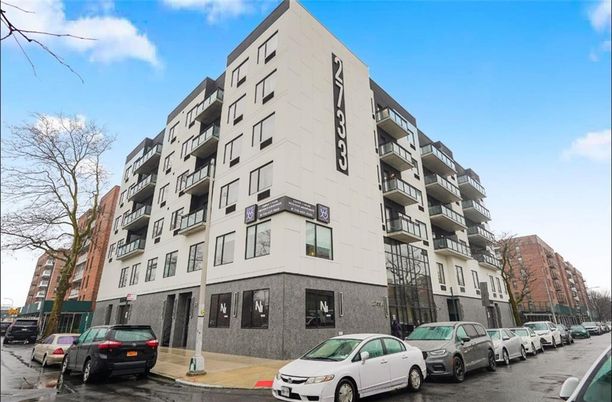 Exterior, Facade, Condo Building