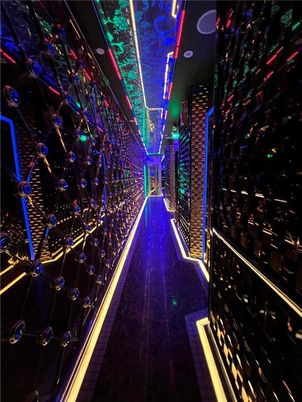 Interior, Recessed Lighting, Wine Storage