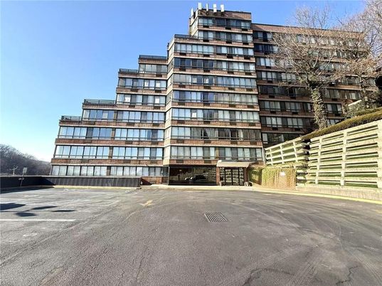 Exterior, Facade, Condo Building
