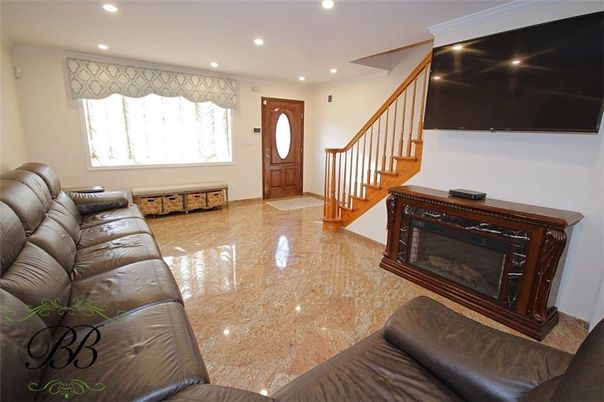 Fireplace, Interior, Living room, Recessed Lighting