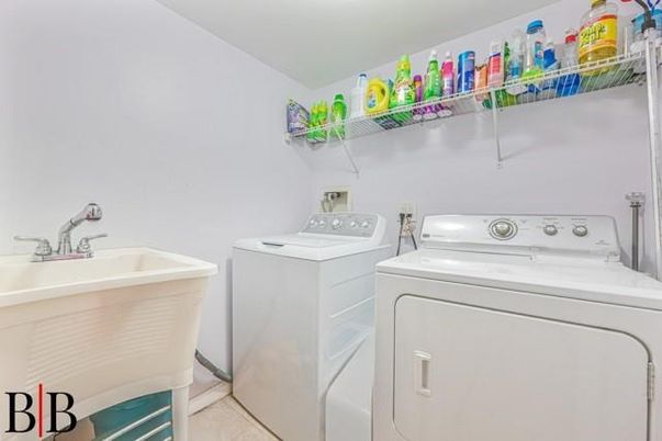 Interior, Utility Closets, Washer