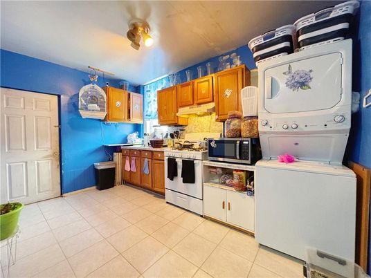 Interior, Kitchen, Washer