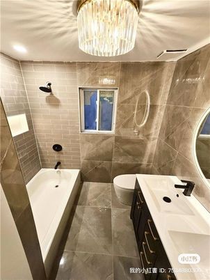 Bathroom, Interior, Recessed Lighting