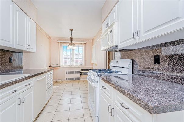 Interior, Kitchen, Pendant Lights
