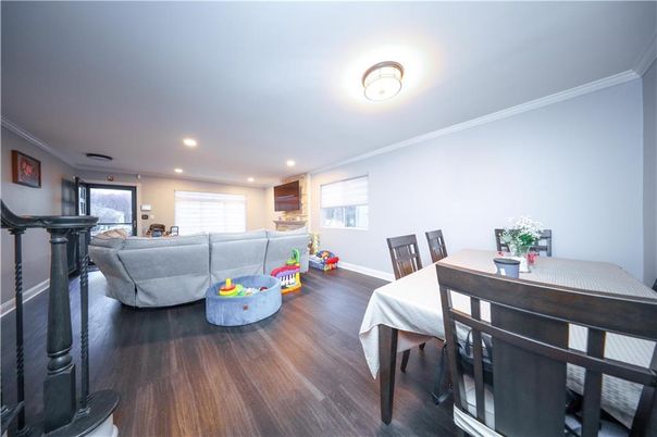 Dining room, Interior, Living room, Recessed Lighting, Wood Texture Flooring