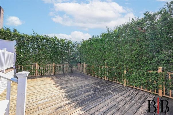 Exterior, Wood Texture Flooring