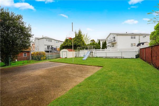 Backyard, Exterior, Playground