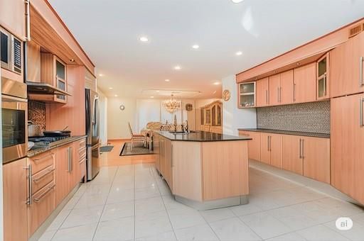 Chandelier, Dining room, Interior, Kitchen, Recessed Lighting, Stainless Steel Appliances