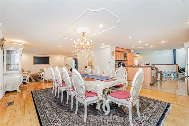 Chandelier, Dining room, Interior, Kitchen, Living room, Recessed Lighting, Wood Texture Flooring