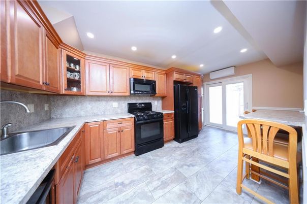 Interior, Kitchen, Recessed Lighting