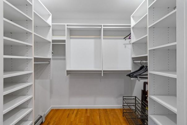 Interior, Walk-in Closets, Wood Texture Flooring