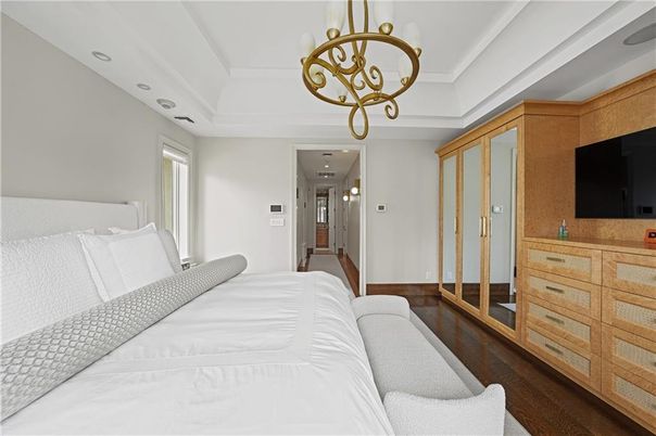 Bedroom, Chandelier, Interior, Pendant Lights, Recessed Lighting, Wood Texture Flooring