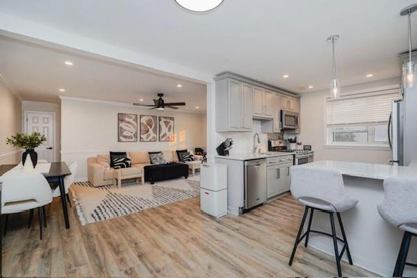 Interior, Kitchen, Living room, Pendant Lights, Recessed Lighting, Stainless Steel Appliances, Wood Texture Flooring
