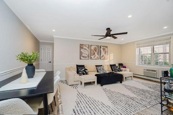 Home Office, Interior, Living room, Recessed Lighting, Wood Texture Flooring