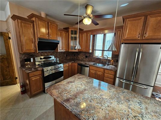 Interior, Kitchen, Stainless Steel Appliances