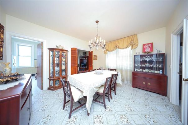 Chandelier, Dining room, Interior, Marble