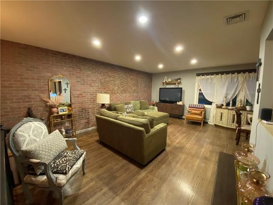 Interior, Living room, Recessed Lighting, Stone Walls, Wood Texture Flooring