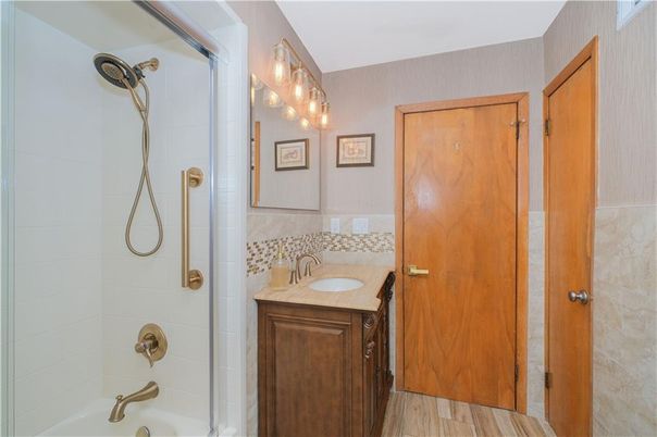 Bathroom, Interior, Wood Texture Flooring