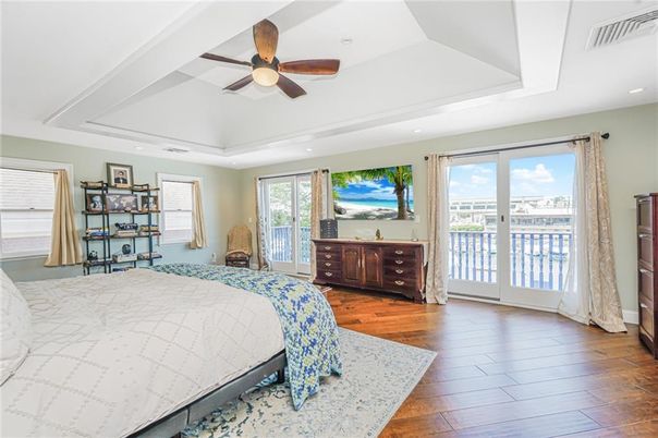 Bedroom, Interior, Recessed Lighting, Water, Wood Texture Flooring