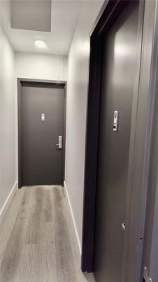 Elevator, Interior, Wood Texture Flooring