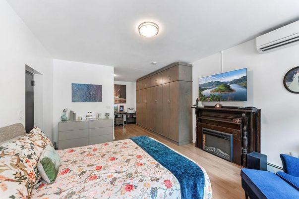Bedroom, Fireplace, Interior, Wood Texture Flooring