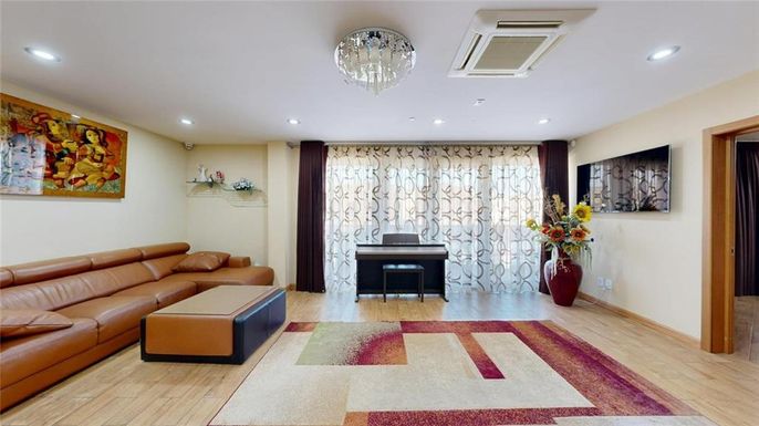 Interior, Living room, Piano, Recessed Lighting, Wood Texture Flooring